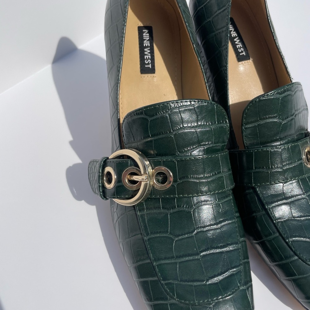 Nine West Urila Croc Heeled Loafer Pump - Picture 4 of 7